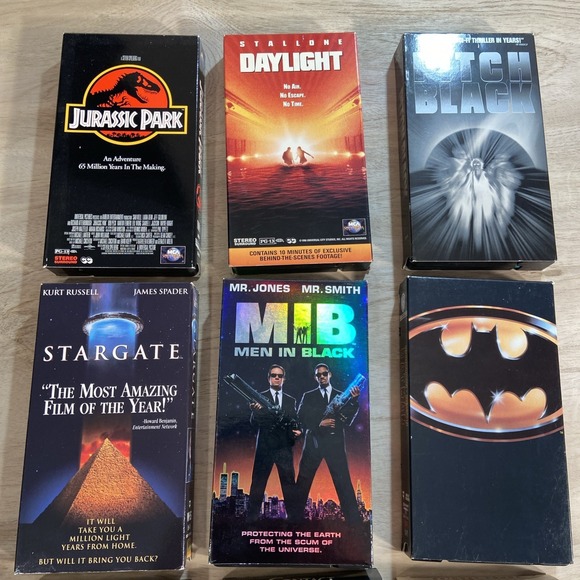 VHS Tapes Lot 9 Bulk Lot Tapes Action Horror Classic Etc! - Picture 3 of 4